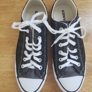 Chuck Taylor Converse All Star sneakers 9.5